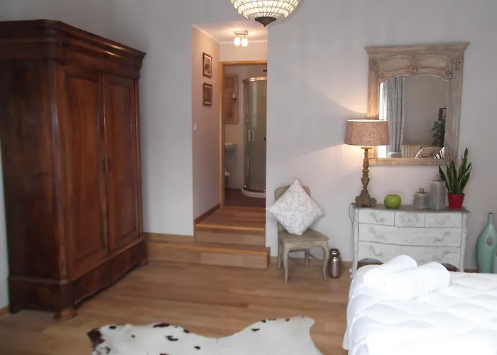 Nocleg ze śniadaniem The Coach House